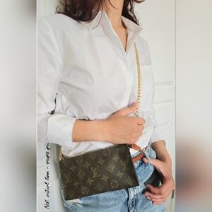 Louis Vuitton Classic Monogram Crossbody Bag